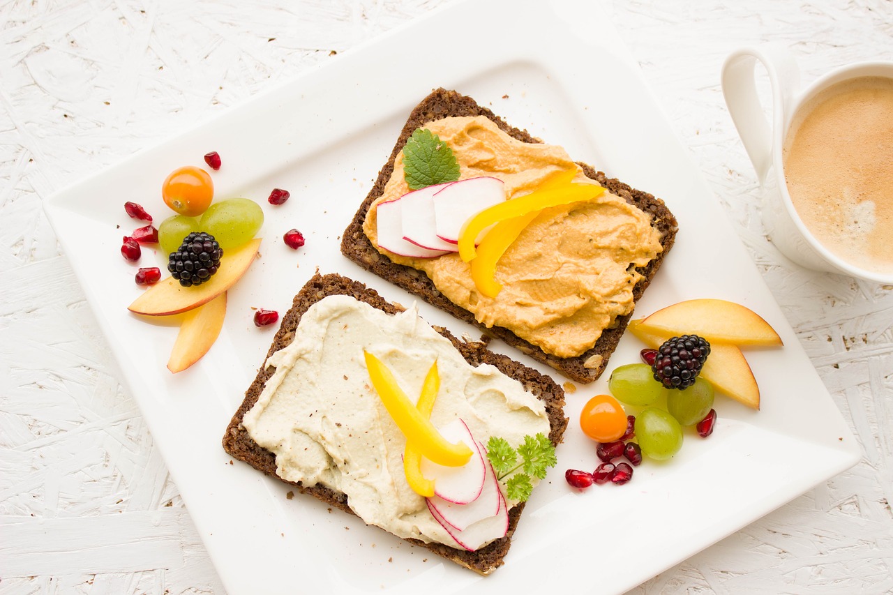 Fogyókúrás reggeli ötletek – egyszerű és egészséges reggeli alternatívák